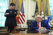 摇卦免费美媒：“我们正在夺走埃隆的朋友”，白宫要求特朗普与马斯克共同盟友选边站队